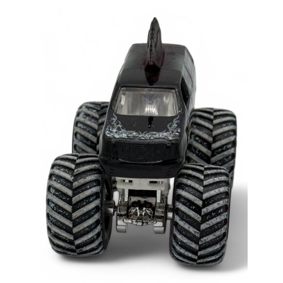 Hot Wheels Monster Jam Mohawk Warrior 1:64 Scale Die-Cast Truck Collectible Toy - Picture 6 of 6